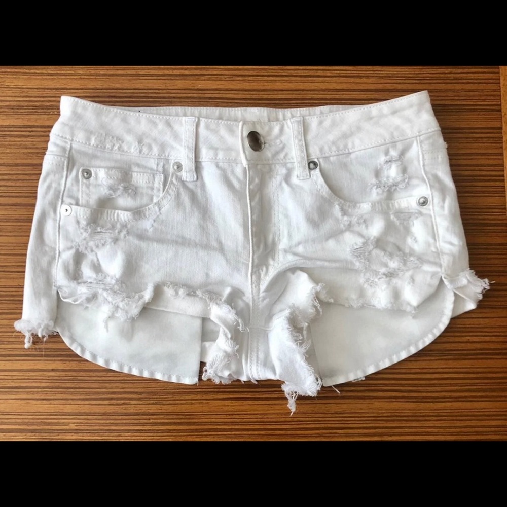 American Eagle White Jean Shorts Size 6